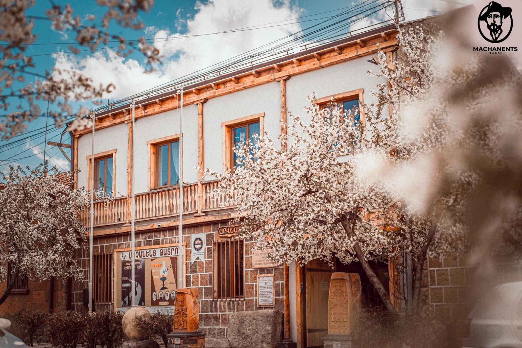 арт-отель Machanents 3* Vagharshapat